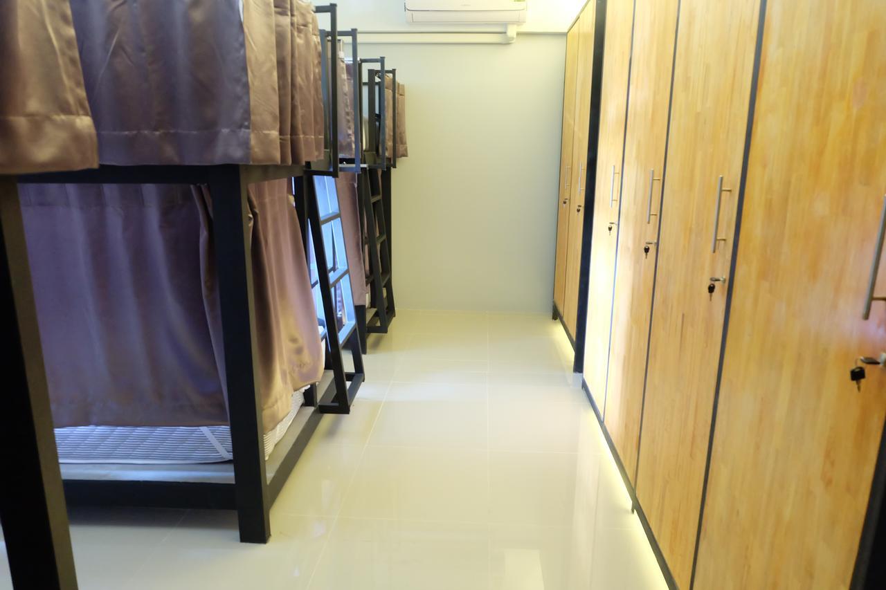 Airport Hostel Phuket Nai Yang Bagian luar foto