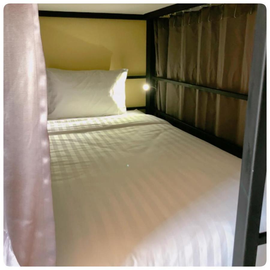 Airport Hostel Phuket Nai Yang Bagian luar foto